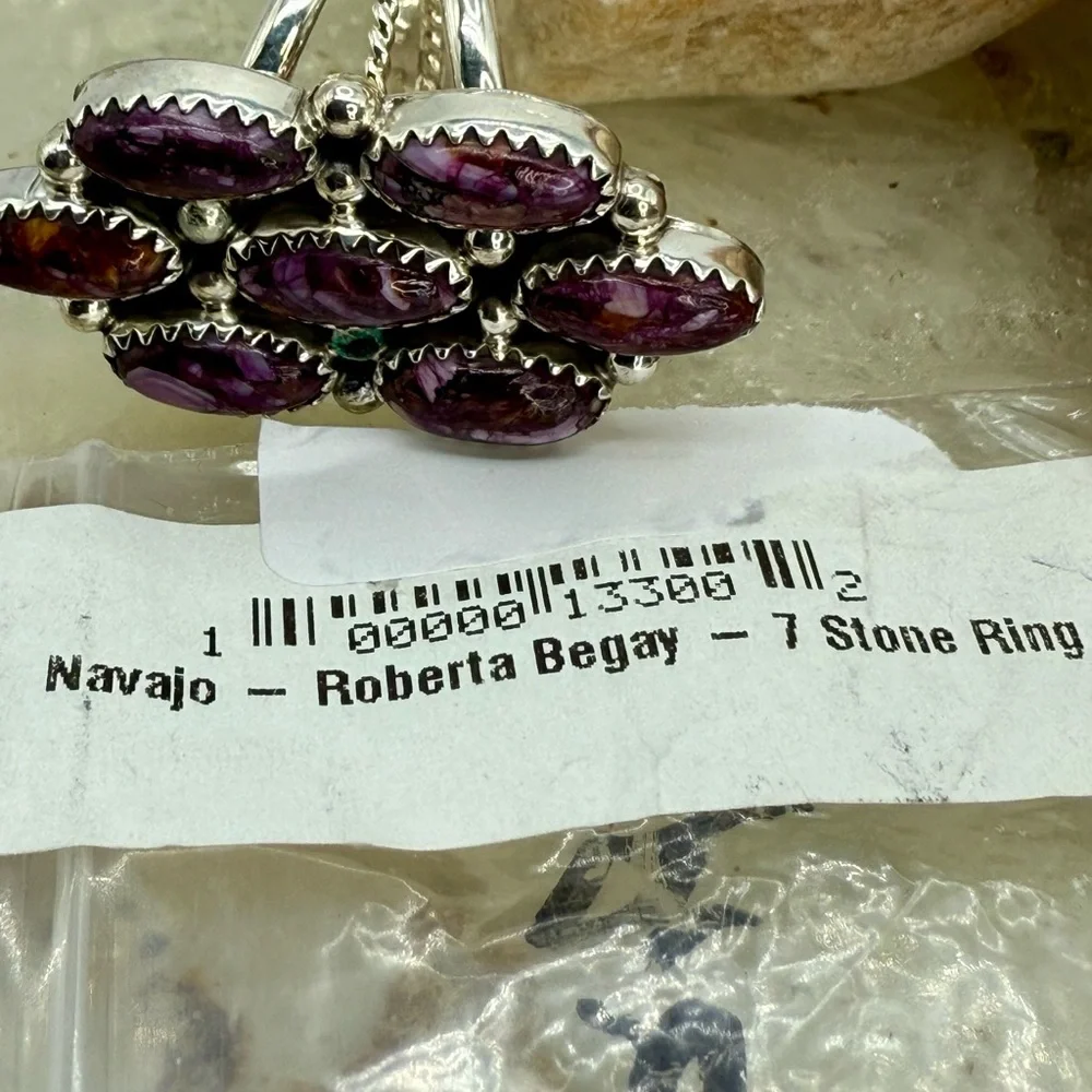 Native American Sterling Silver Purple Spiny Oyster 7-Stone Ring Roberta Begay